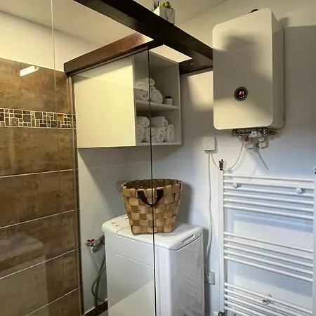 Charmante Petite Maison Transylvanie