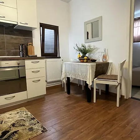 Charmante Petite Maison Transylvanie